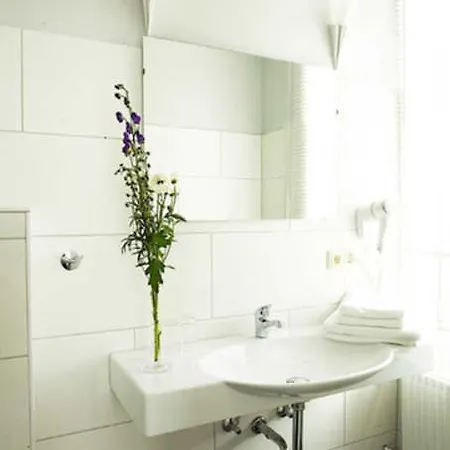 Seehotel Hotel Krakow am See